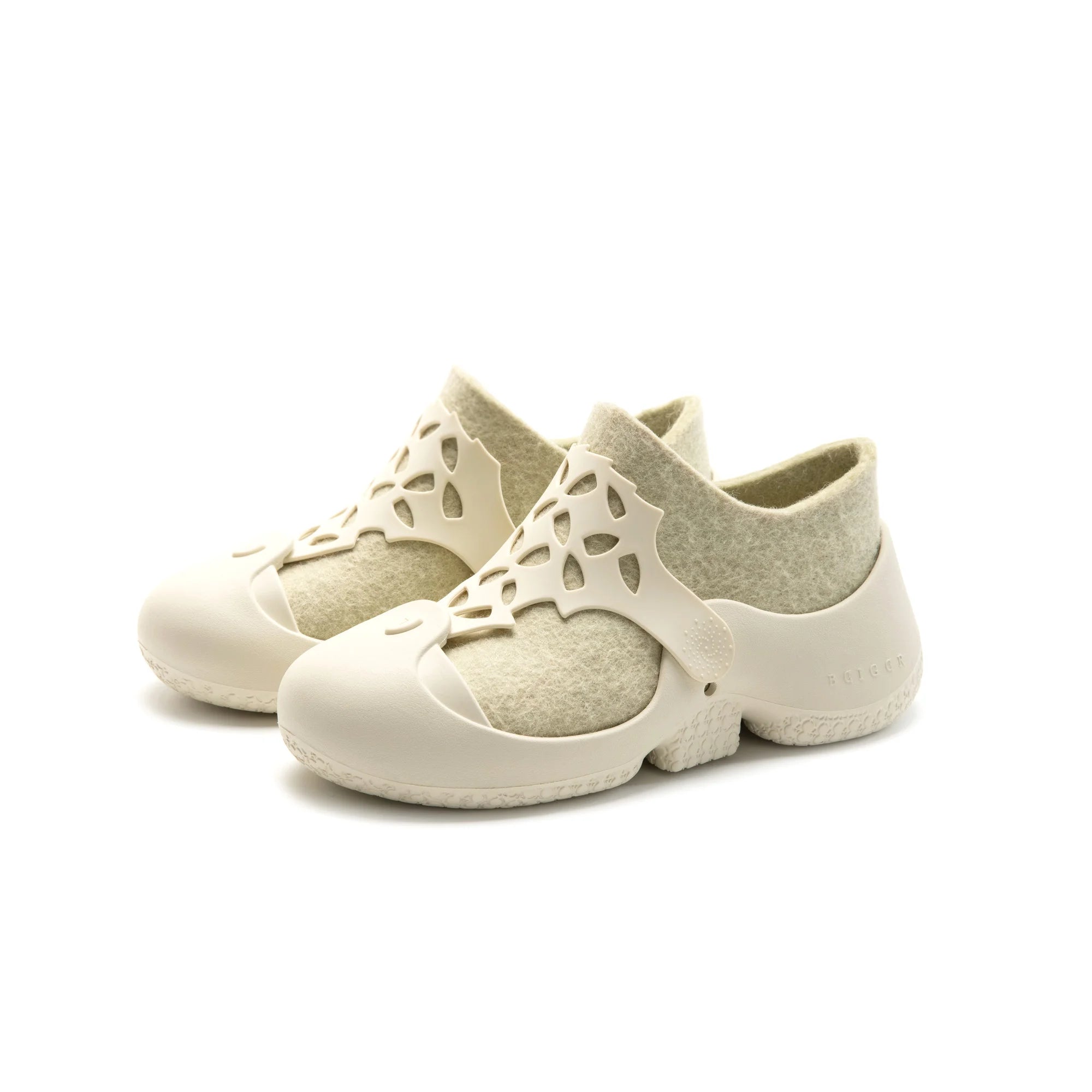 Kaval- Pale Olive